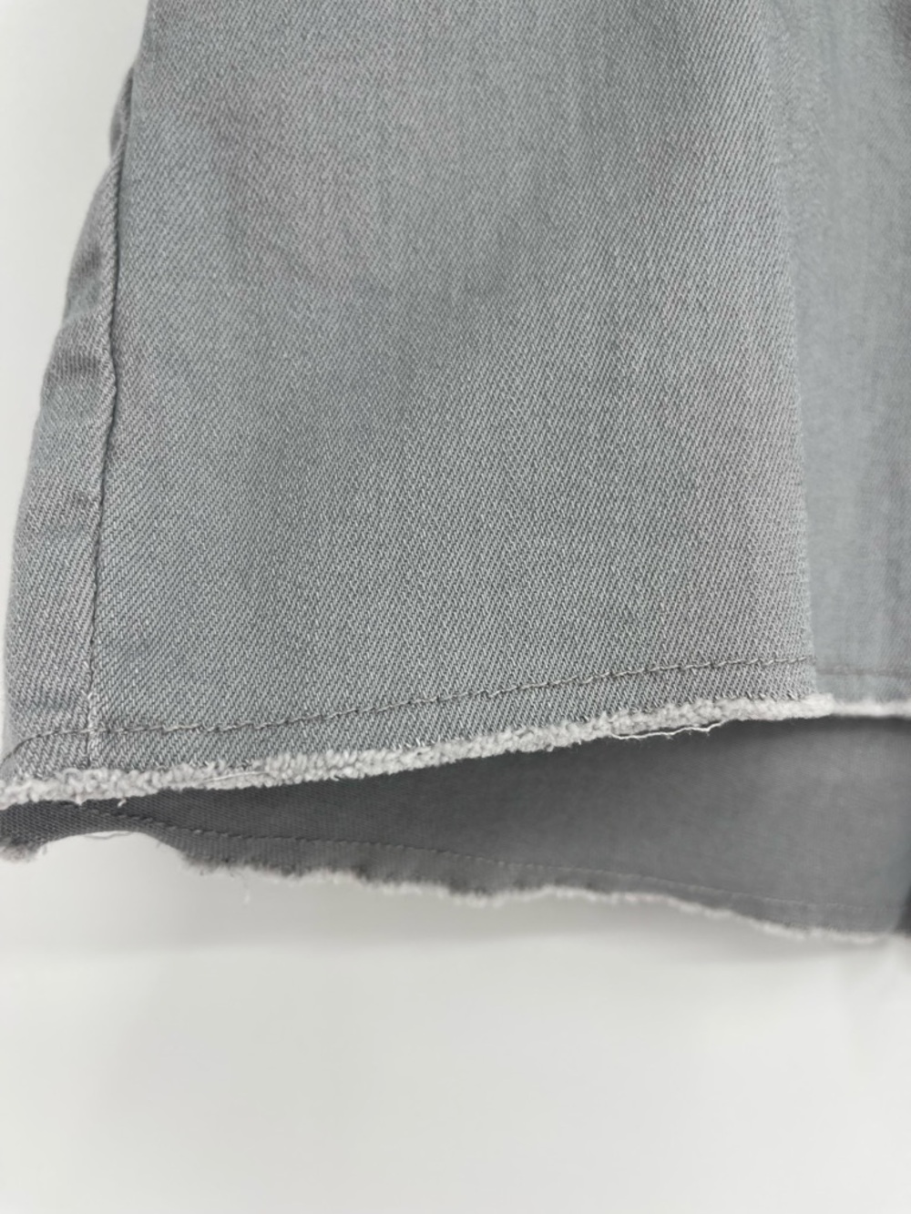GAP Hadley Frayed Hem Denim Shorts 12 Normcore Coastal Effortless Casual Relaxed - Picture 4 of 11
